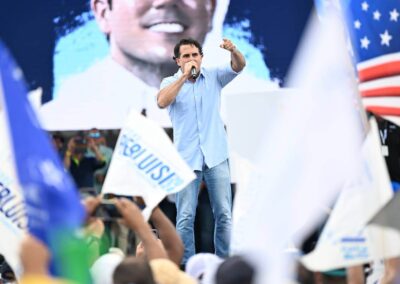 Ricardo Rossello Nevares Foundation community event